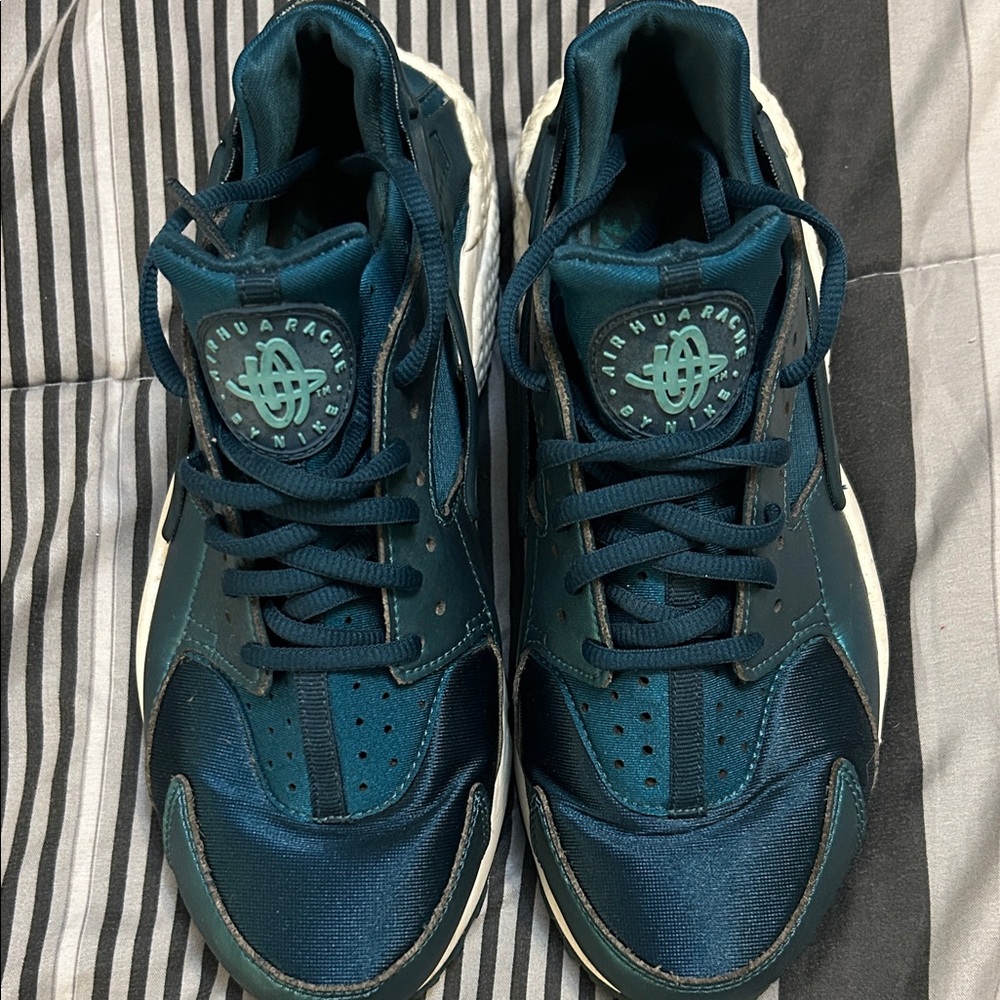 Nike Kids Dark Teal Sneakers